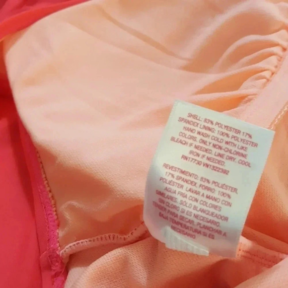 Xhilaration Firecracker One Piece Swimsuit‎ Red - Picture 7 of 7